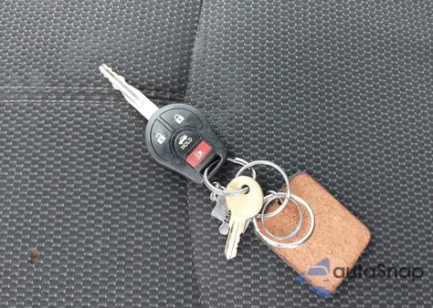 2018 Nissan Sentra S из США, поврежденный, VIN 3N1AB7AP2JY328100